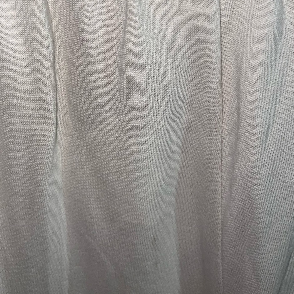 old navy- Cream sweatpants - Picture 5 of 6